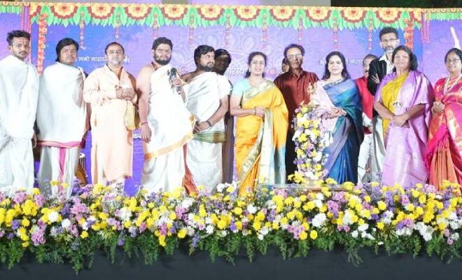 అన్నమయ్య పదార్చన.. తందనాన స్వరార్చన