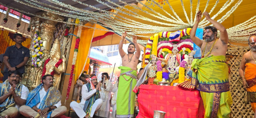 శేరిలింగంపల్లి ప్రజలపై వెంకటేశ్వర స్వామి అశీస్సులుండాలి.. ఎమ్మెల్యే గాంధీ