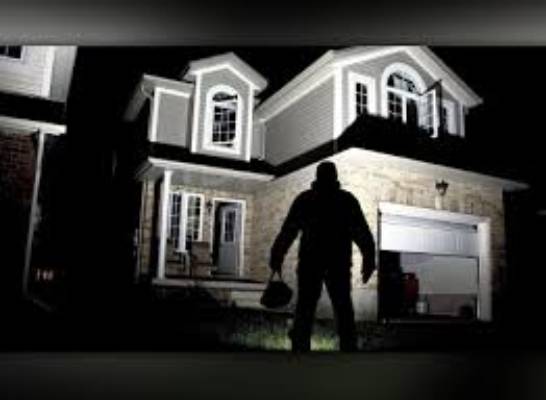 సంక్రాంతికి ఊరెళ్తున్నారా.. దొంగలొస్తున్నారు జాగ్రత్త !