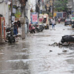 హైటెక్​ నగరంలో మురుగు ప్రవాహం..