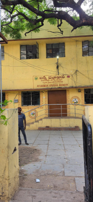 ప్రభుత్వ స్థలంలో.. ప్రైవేటు ట్రాన్స్​ఫార్మర్​